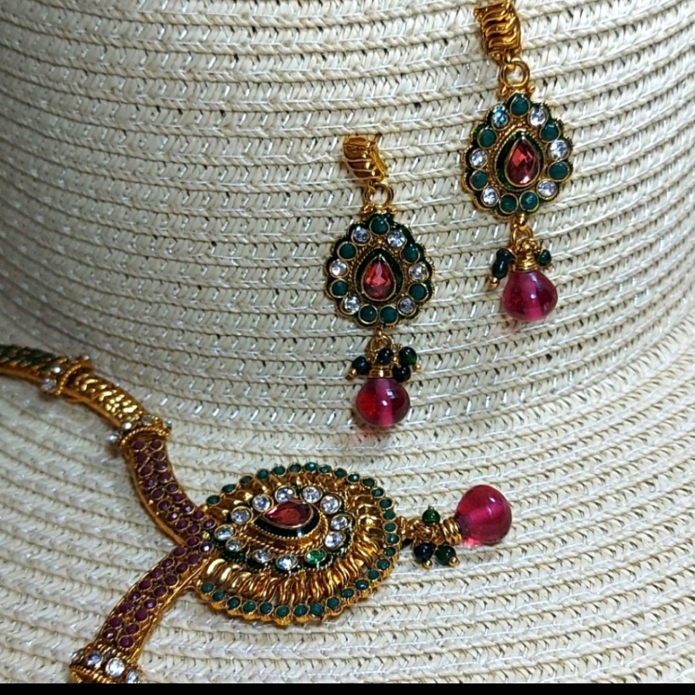 Antique Gold Plated Necklace set